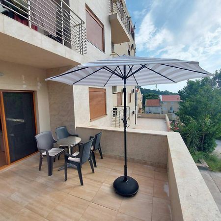 Petrovac Welcome Apartments מראה חיצוני תמונה