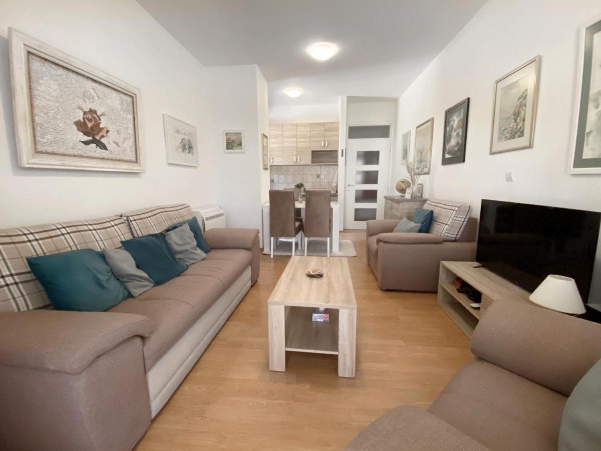 Petrovac Welcome Apartments מראה חיצוני תמונה