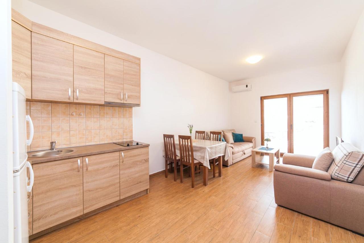 Petrovac Welcome Apartments מראה חיצוני תמונה