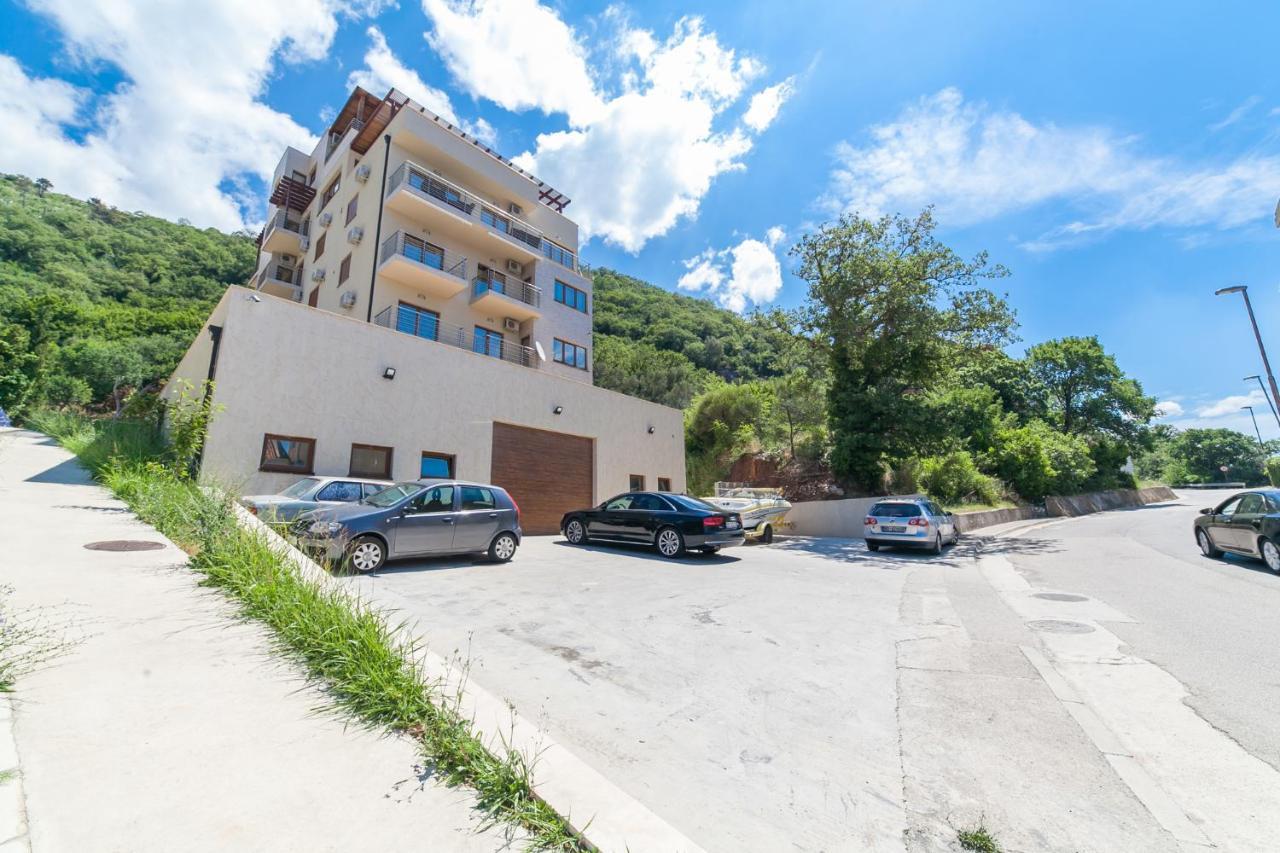 Petrovac Welcome Apartments מראה חיצוני תמונה